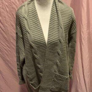 Collection Etc Gray sweater Sz L